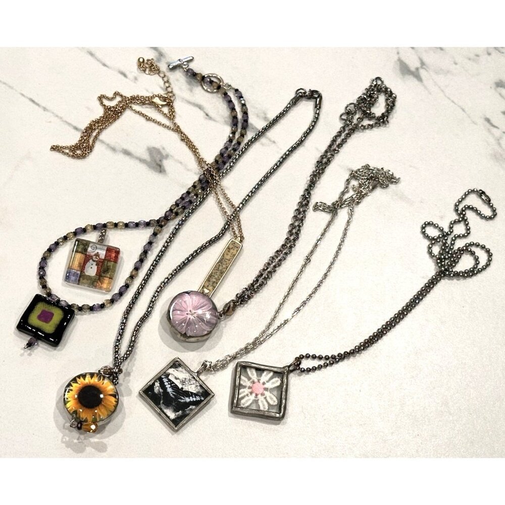 CONTEMPORARY INSPIRATIONAL PENDANTS GLASS BUBBLE CHARMS CHAIN NECKLACES LOT LN - Picture 4 of 4